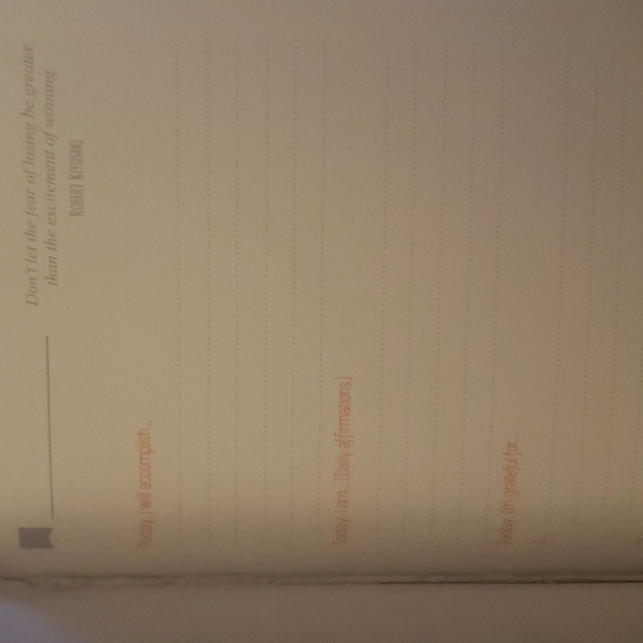 Grateful moment journal like new - Picture 4 of 4